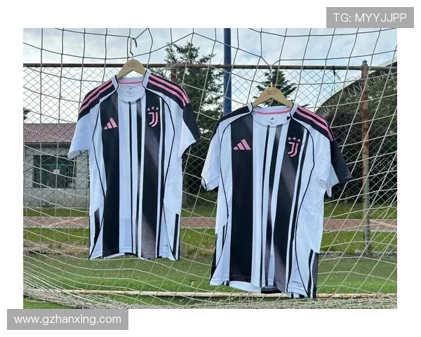 足球明星阿迪达斯代言费揭秘背后的商业价值与市场影响分析 足球明星阿迪达斯代言费揭秘背后的商业价值与市场影响分析