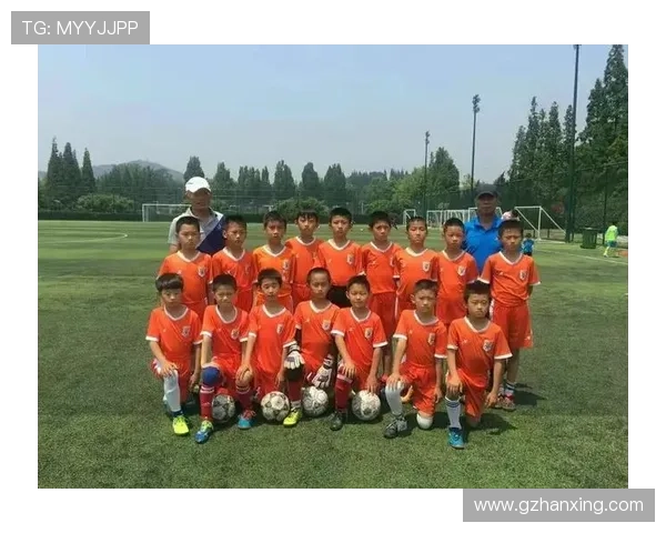 足球明星的小名字背后的故事与他们的成长历程揭秘 足球明星的小名字背后的故事与他们的成长历程揭秘